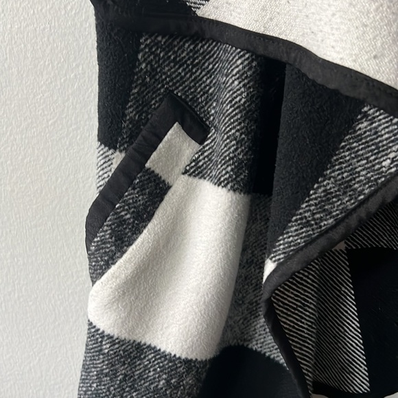 Flannel Vest - Picture 3 of 4